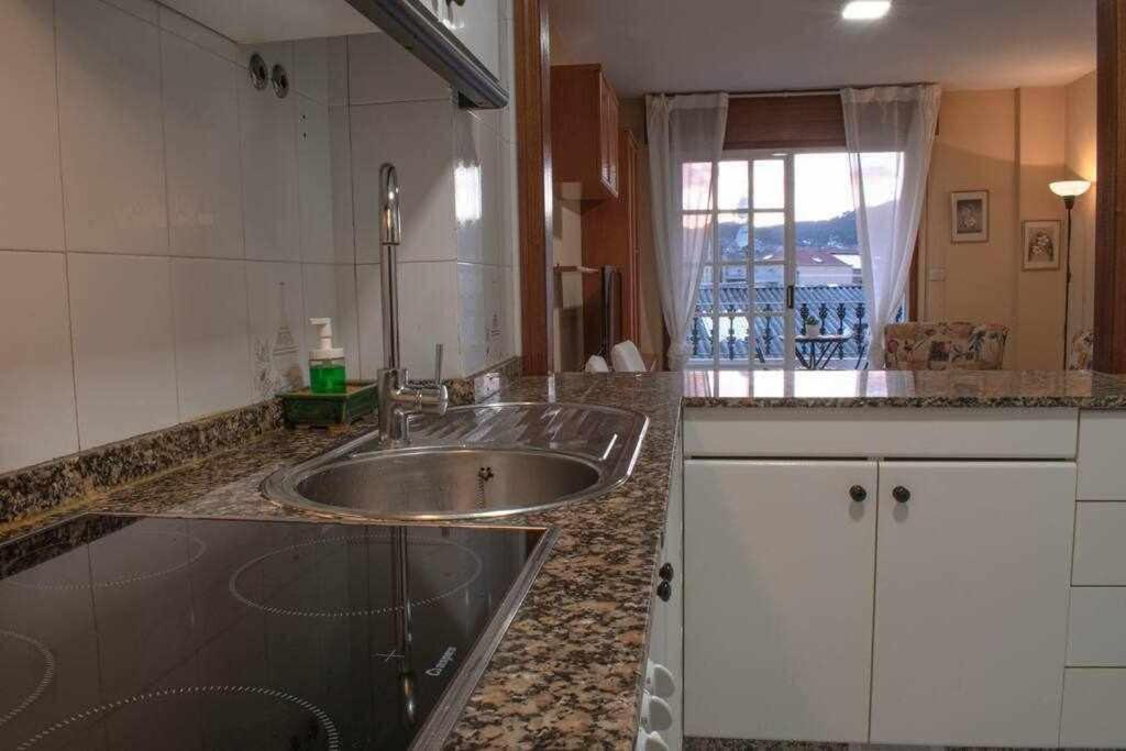 Apartamento Rodeira Vistas A La Ria Lägenhet Cangas do Morrazo Exteriör bild